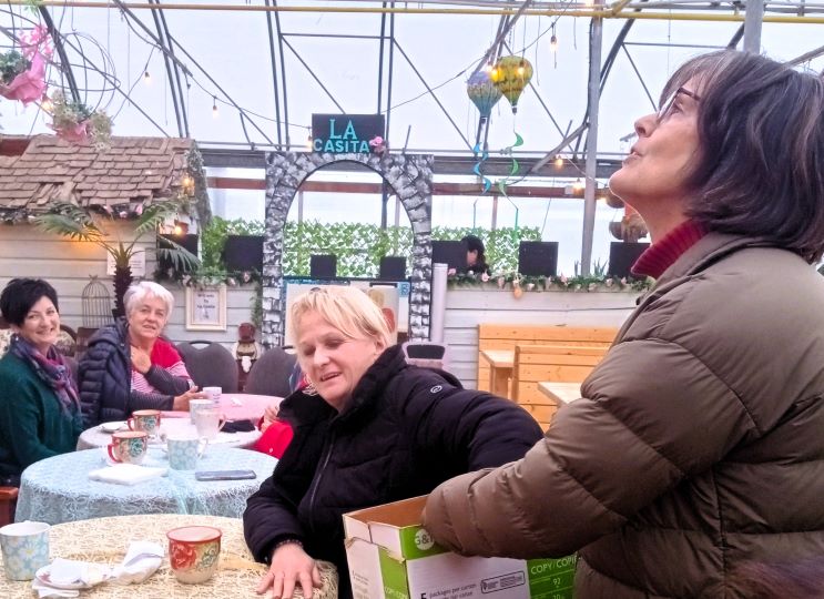 Raffle draw, First Prize - Barrhead Auxiliary, Deherdt Garden